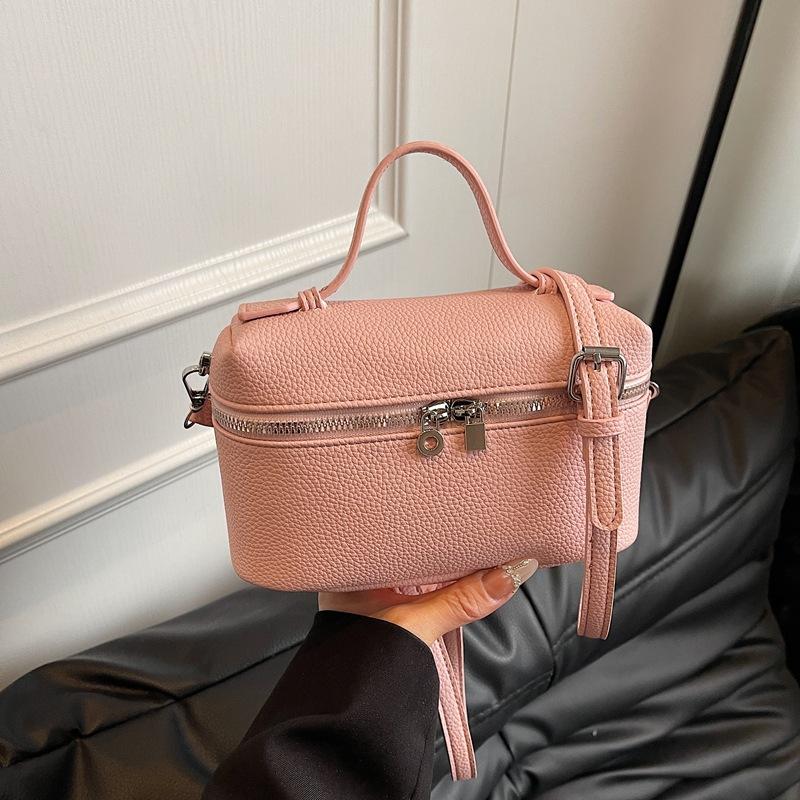 2025 summer new lunch box bag fashionable and simple women's bag commuting to work portable box bag crossbody small square bag