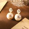 Pearl Earrings High-End Light Luxury Niche Earrings 925 Silver Needle Stud Earrings Women'S Small Fragrant Style Earrings