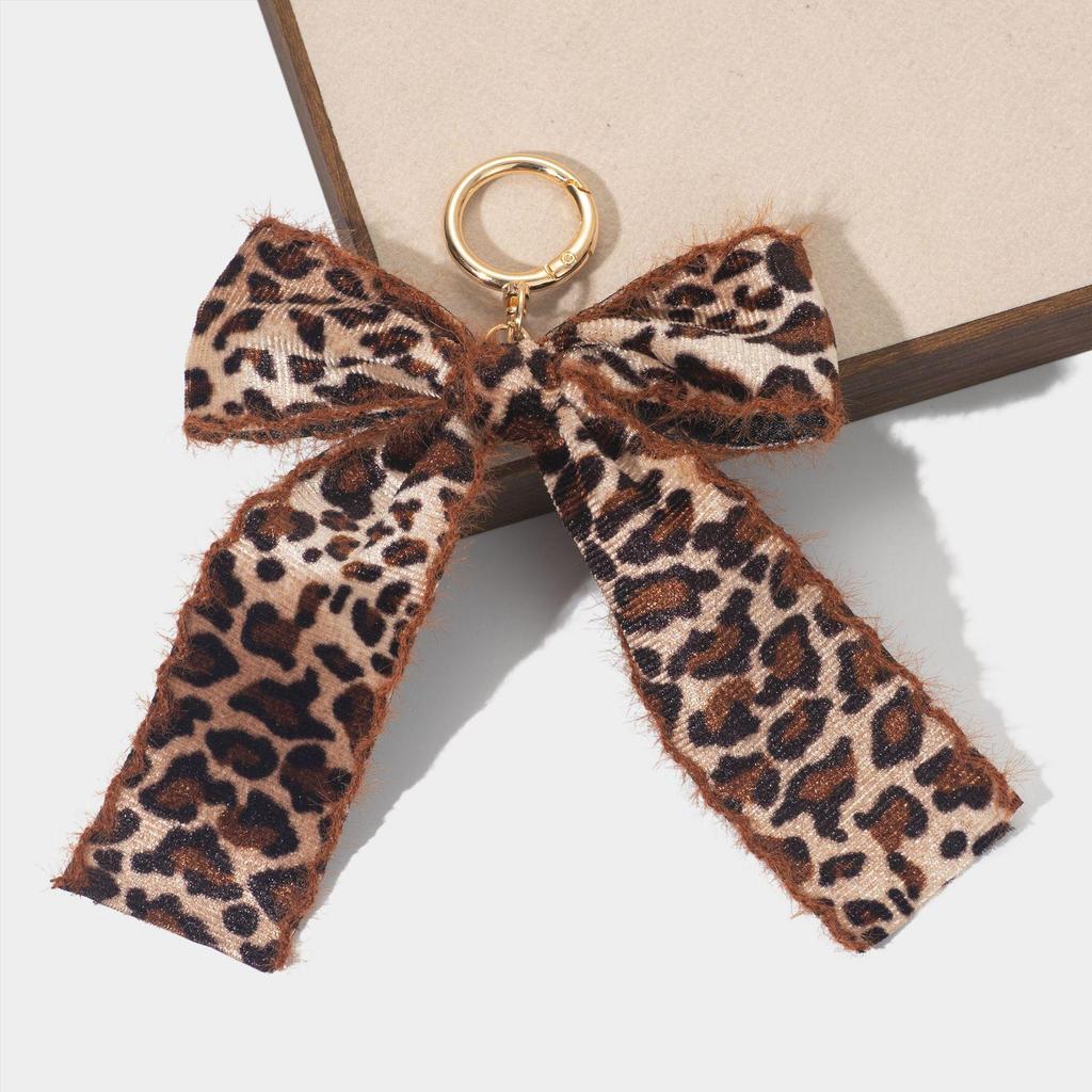 Korean Style Leopard Print Bow Keychain – Creative Autumn/Winter Fabric Ribbon Pendant