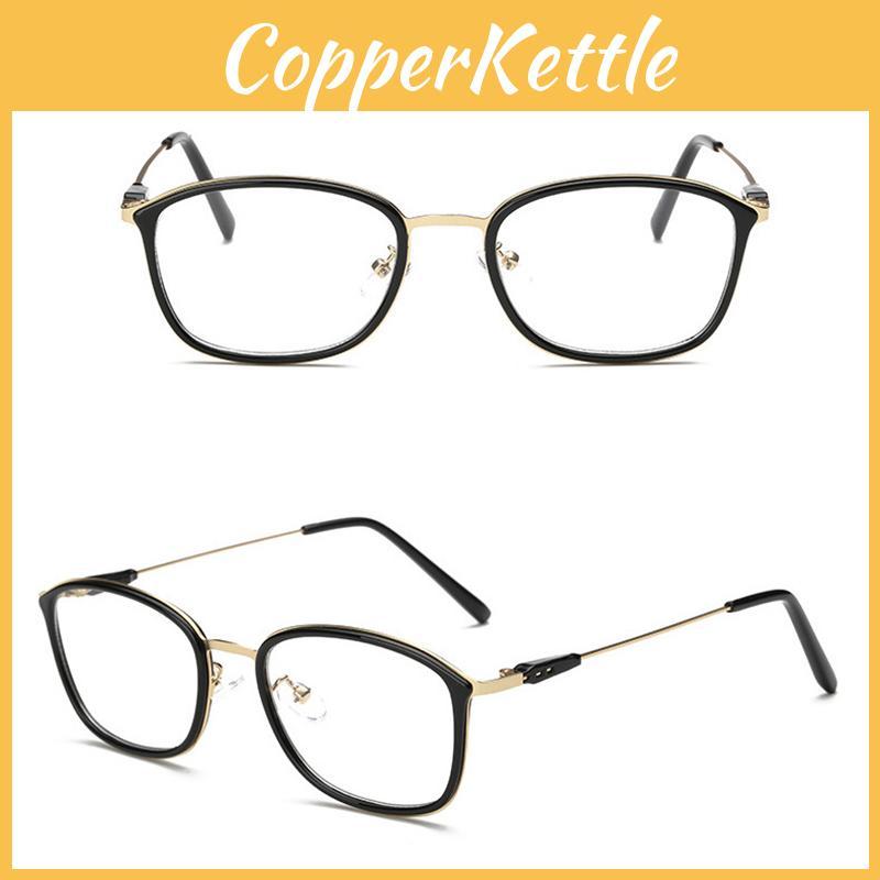 Elegant Spectacle Frame Glasses For Women And Men With Clear Lenses And Classic Appeal