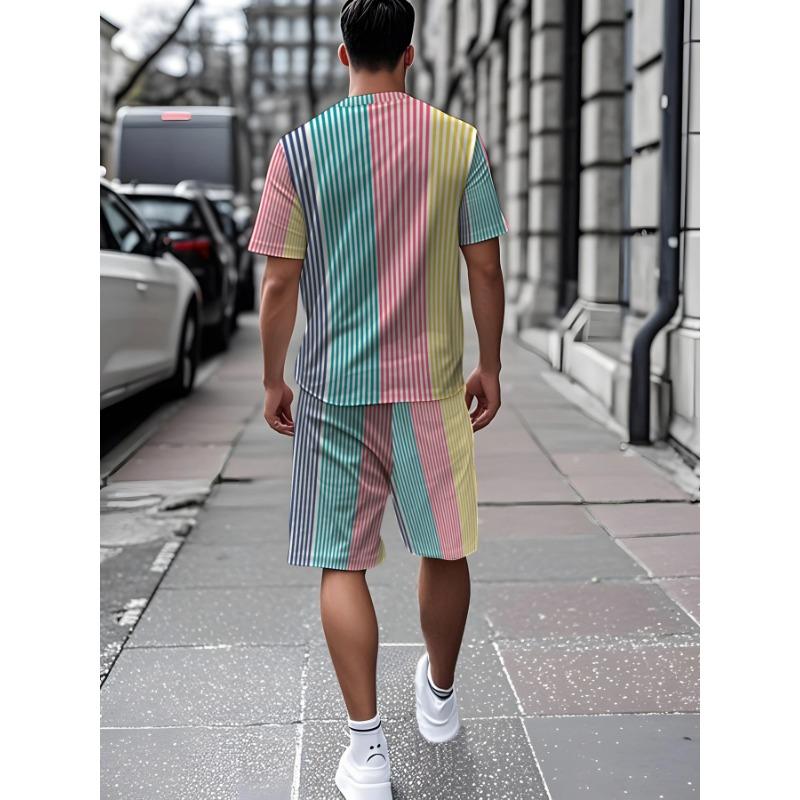 Conjunto de Verano a Rayas de Colores para Hombre: Camiseta de Línea Vertical con Pantalones a Juego. Corte holgado talla grande para playa y vacaciones