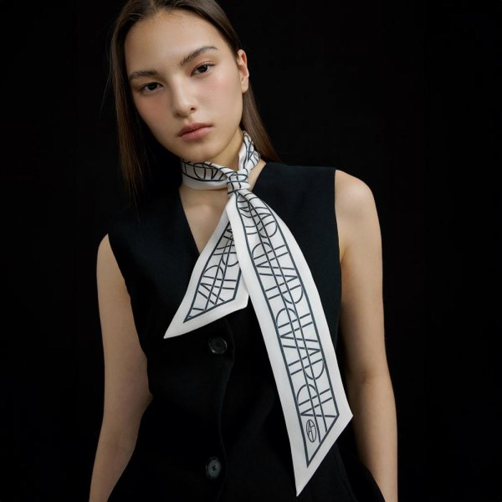 Avvina Pelle Long Twilly Silk Scarf   Ap Ivory Charcoal Single option