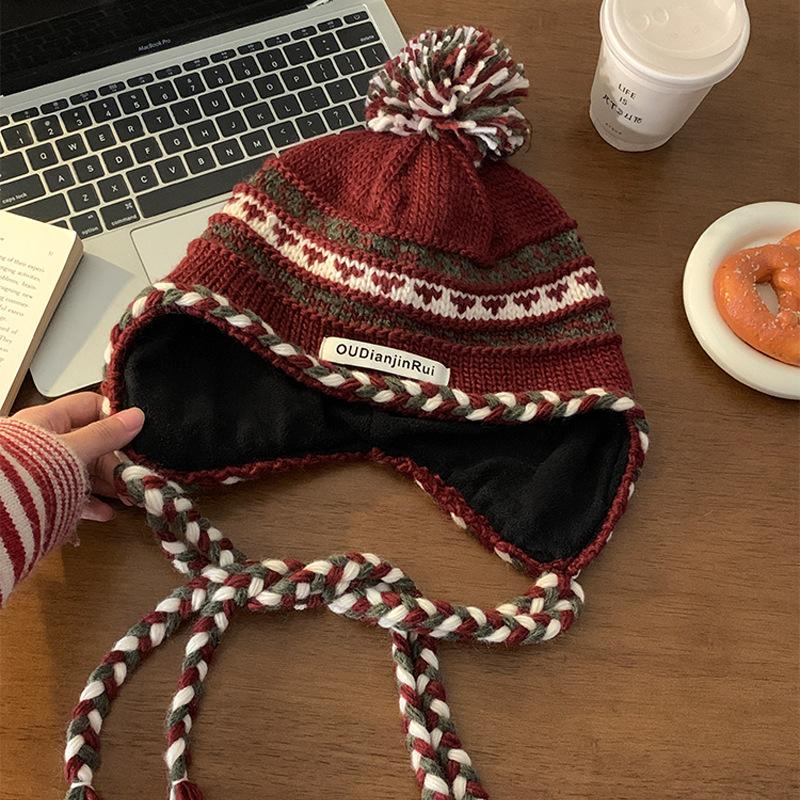 Contrasting Color Hairball Braid Knitted Hat Women's Autumn and Winter Warm Versatile Face Small Ear Protectors