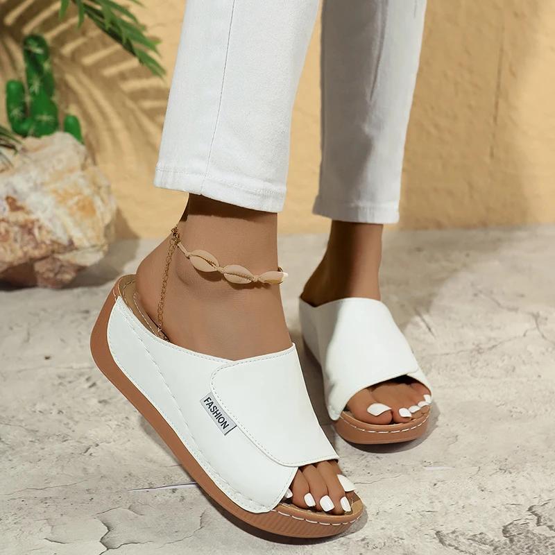 Fashion Summer Soft Platform Slippers Women 2025 Fashion Peep Toe Wedges Flip Flops Woman Light Med Heel Non-Slip Beach Shoes Slides