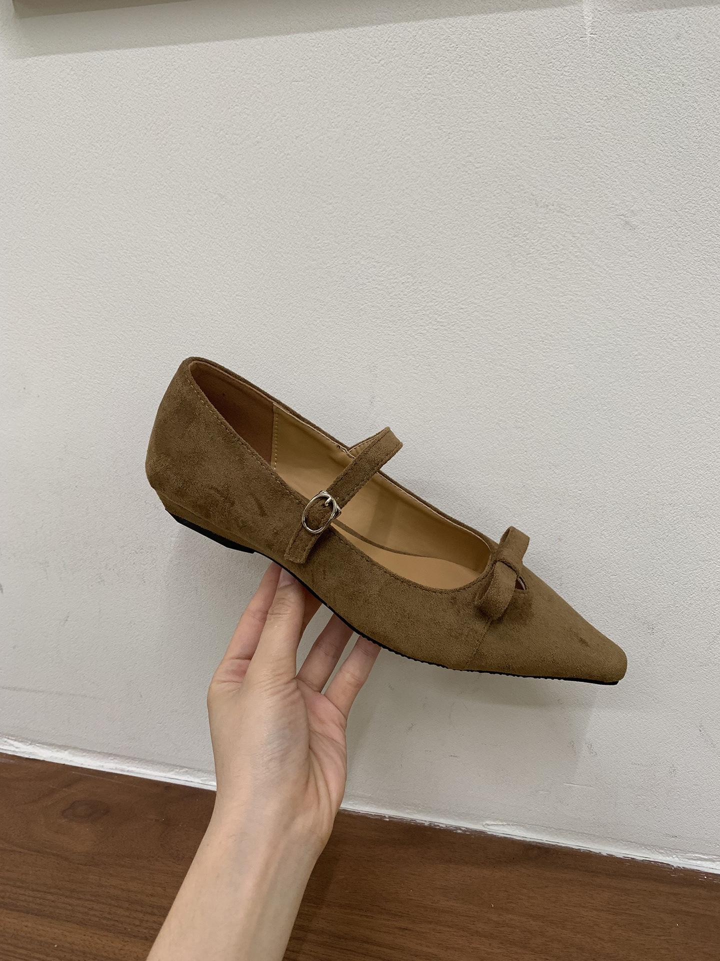 

Jonmei for San pointed head light mouth burgundy single shoes women s retro bow 2025 ballet Mary Jane shoes 39