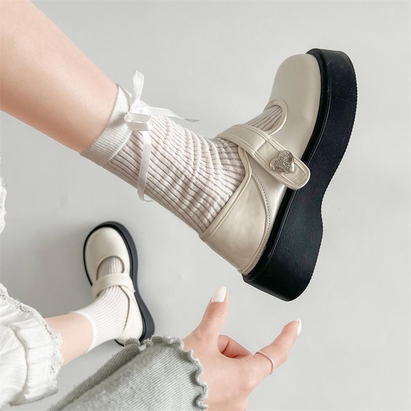 Fashion black thick-soled shallow-mouth single shoes women's summer skirt heightening small leather shoes Mary Jane shoes