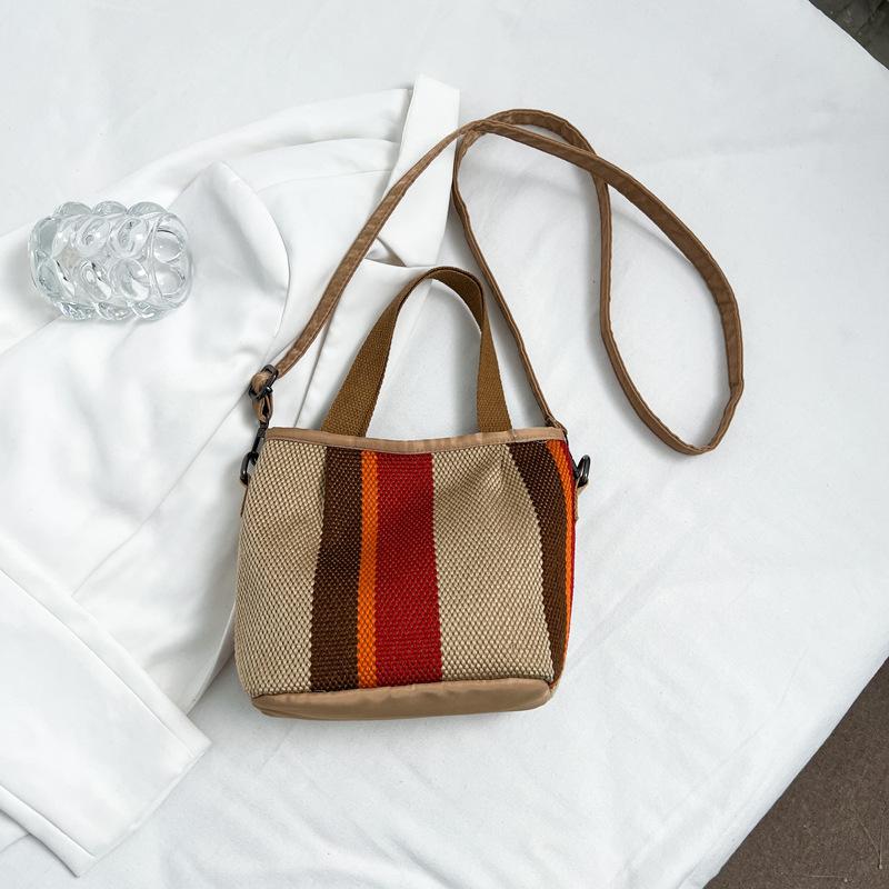 Canvas-Tasche mit großem Fassungsvermögen, gestreift, Damen, Sommer 2025, neue trendige Mode, tragbare Tragetasche, Pendler-Umhängetasche
