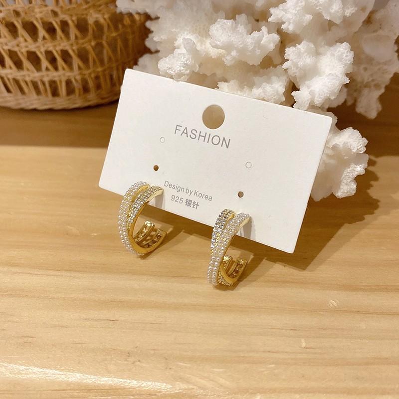 Luxuriöse Creolen mit C-förmigem Kreuz und Perle und Zirkon für Frauen, trendige High-End-Ohrringe, weiblicher Modeschmuck