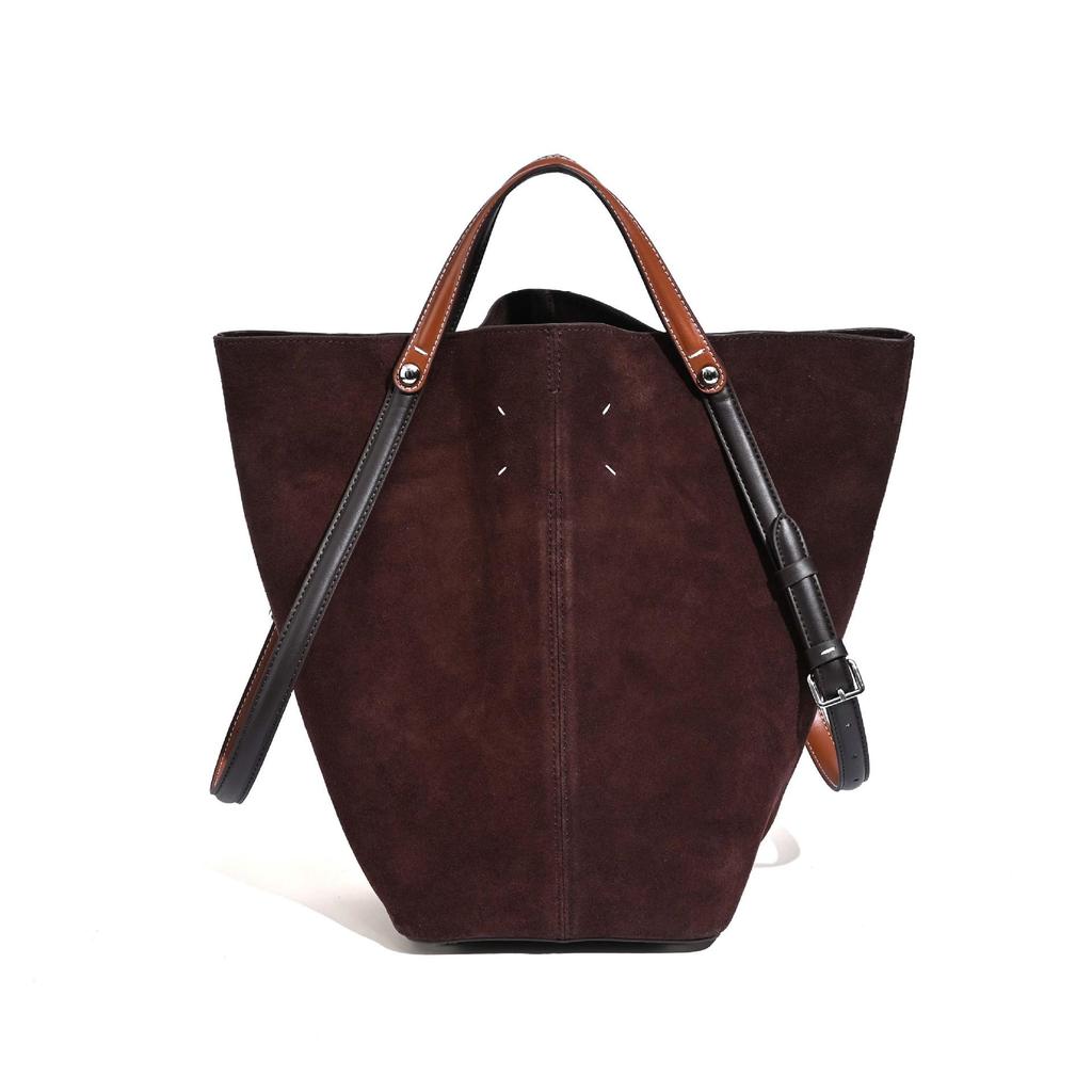 2025 Women's MM6 Equestrian Tote: Large-Capacity Cowhide Handbag, Stylish Commuter Bucket Bag