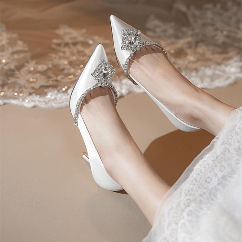 Fashion Luxury Rhinestones Satin Women Pumps Spring Summer Fashion Pointed toe Office Lady High heels Female Wedding Bridal Dress Shoes