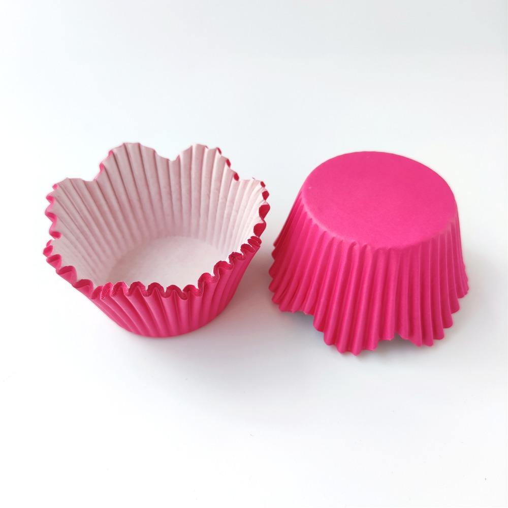 200pcs Cake Cup Liners, Oil-Proof Cake Cups, Flower Shape Design in Assorted Colors, Perfect for Cookies and Cakes