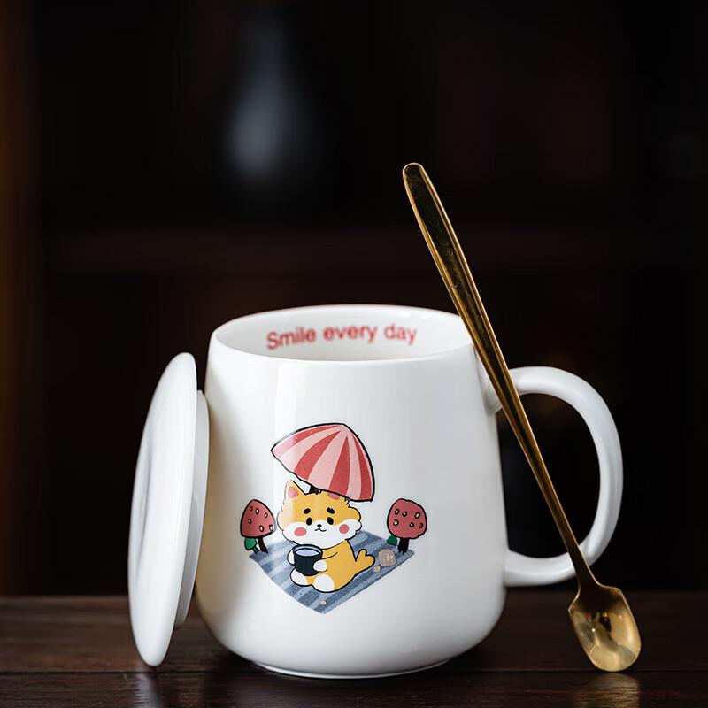 Yudefeng Strawberry Dog Ceramic Mug with Lid and Gold Spoon