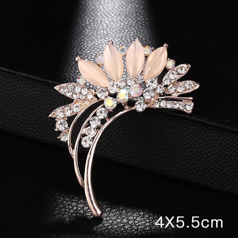 Elegant Peony Brooch: High-End Chinese Style Corsage Pin