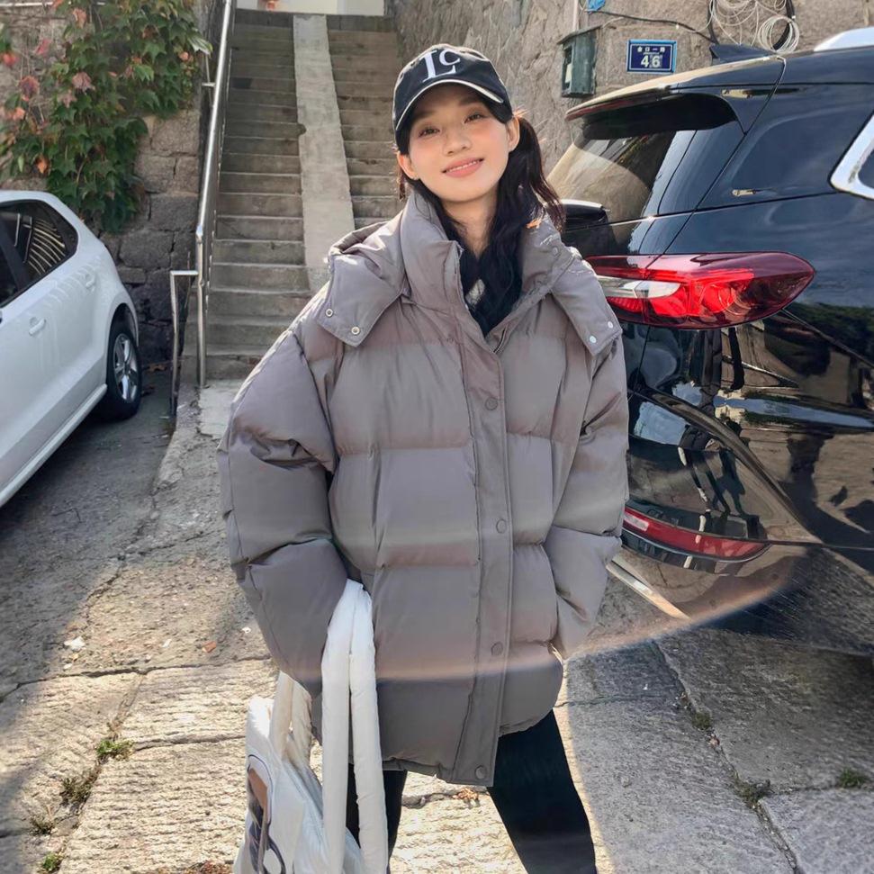 In the winter of 2008, the new white duck down jacket women's thickened niche design sense fashionable warm jacket