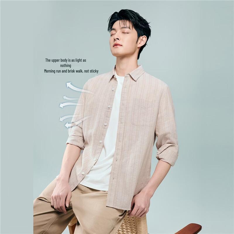 Giordano Men's Single Pocket Cotton Linen Long Sleeve Shirt