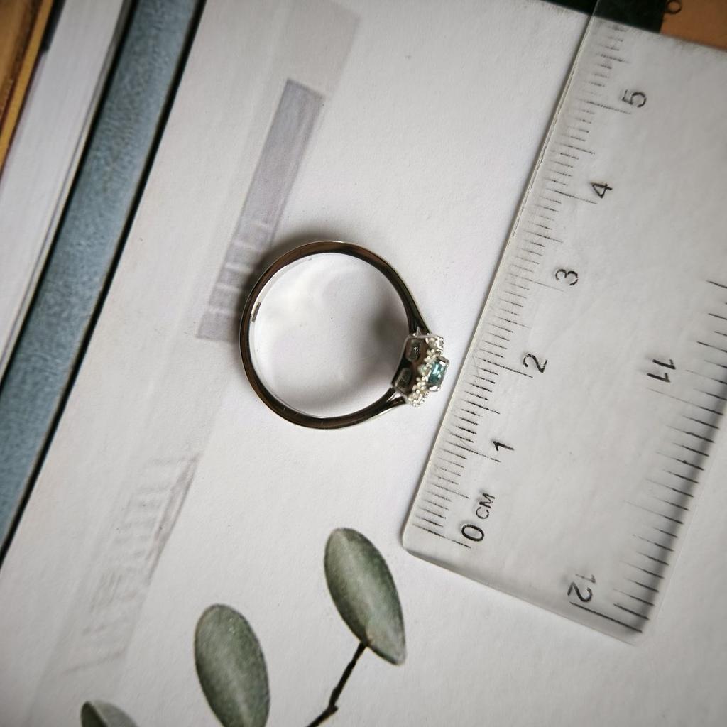Silver Ring with London Blue Topaz 0.333ct, Item Weight 2.21 Gr (2187639)