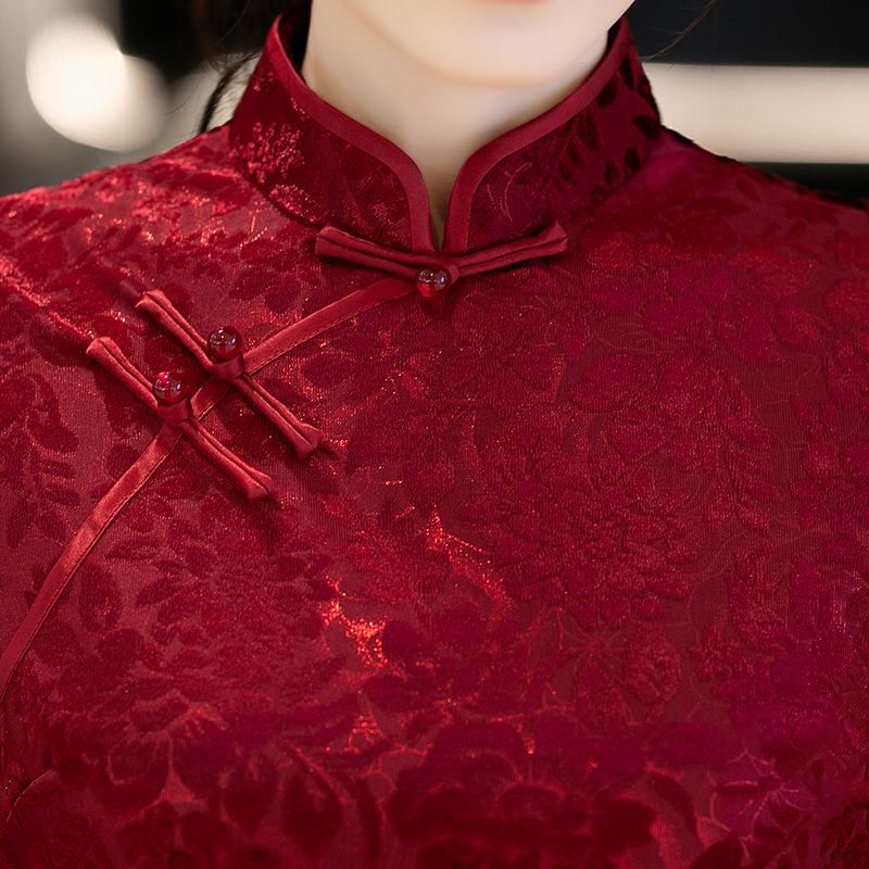 Xi Po Po 2025 Red Mid-Length Qipao Wedding and Evening Dress for Mother