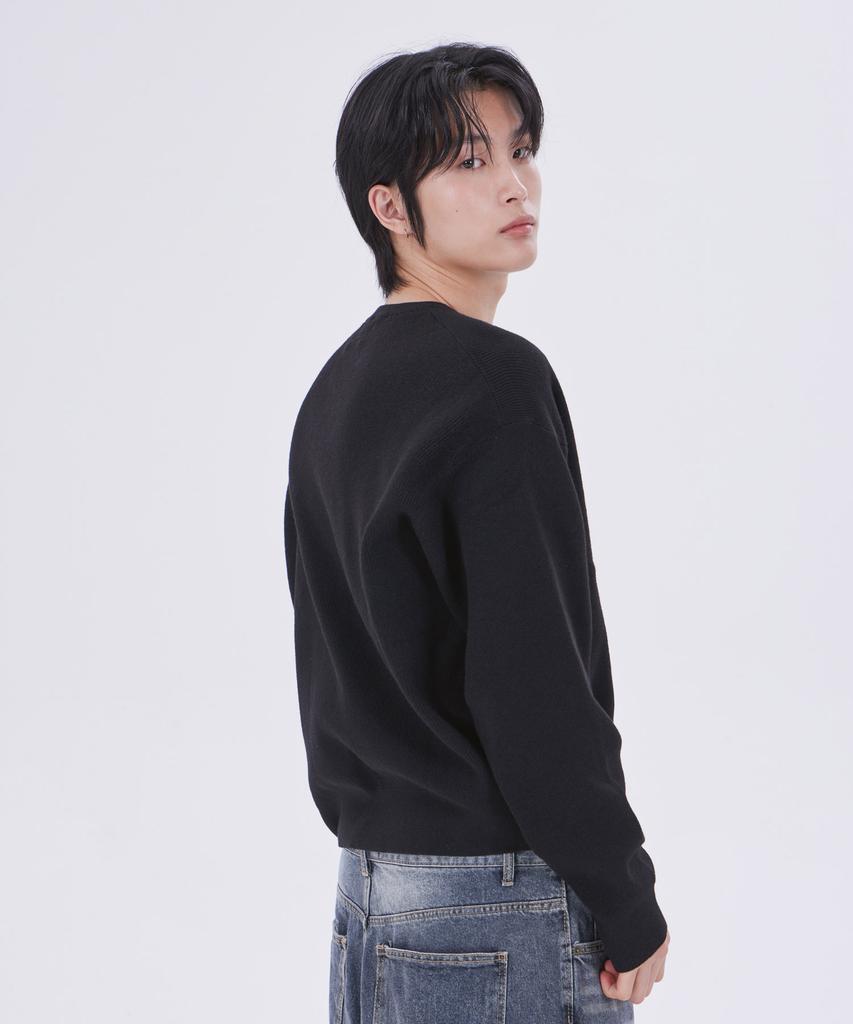 GLW Minimal V-Neck Crop Knit Black