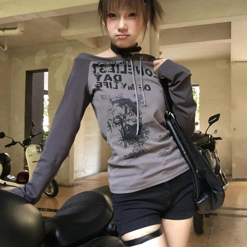 

Японская футболка с открытыми плечами Y2k, гранж-эстетика, футболка с длинными рукавами и принтом граффити, винтажная уличная одежда в стиле Харадзюку, 90-е годы S серый