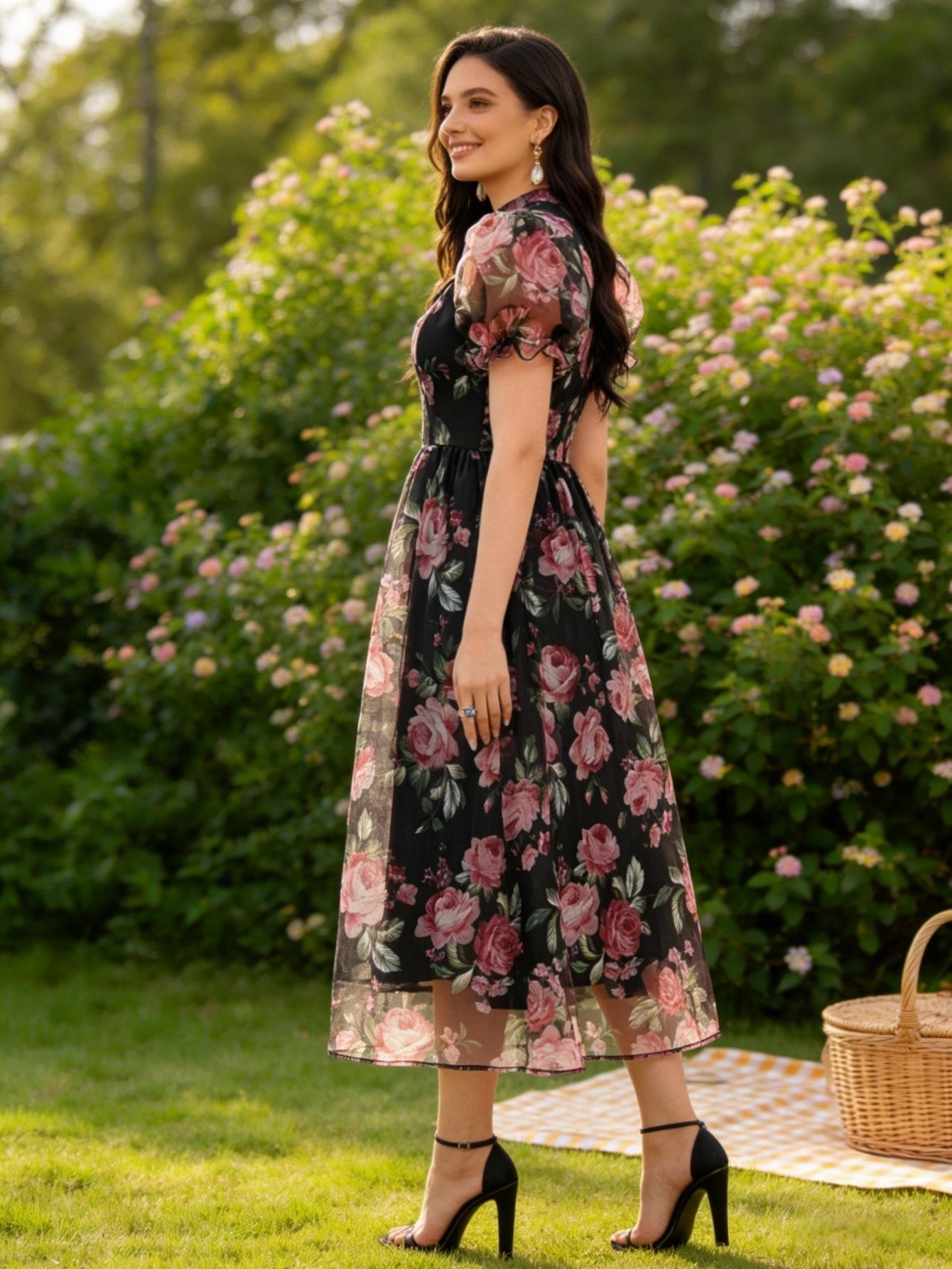 

Guangzhou, black rose print mesh dress, bubble sleeve hollow collar medium and long dress XS