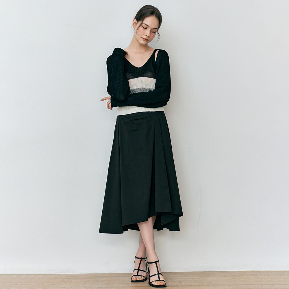 Wednesday Delight Wd_Irregular Pleated Skirt_Black