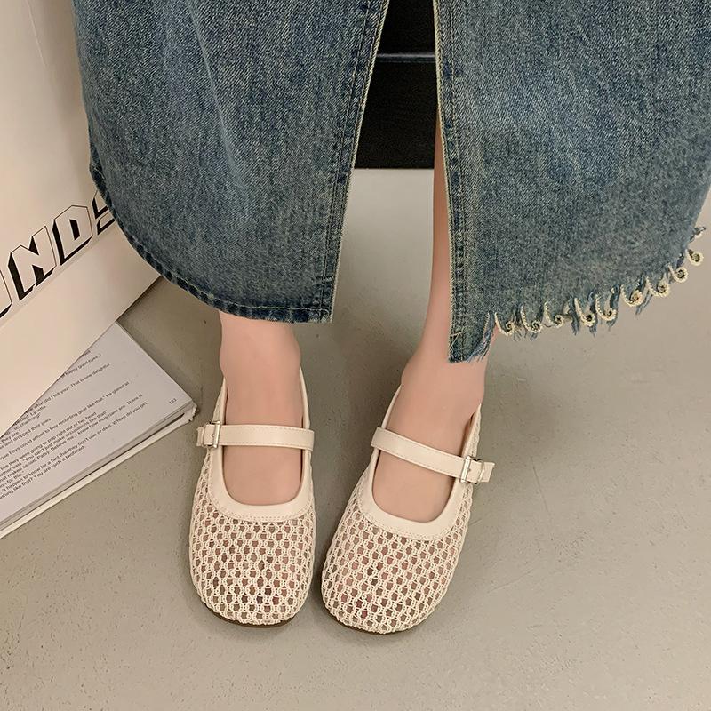 2025 summer new square head shallow mouth soft sole word with flat bottom mesh breathable sandals casual Mary Jane shoes women
