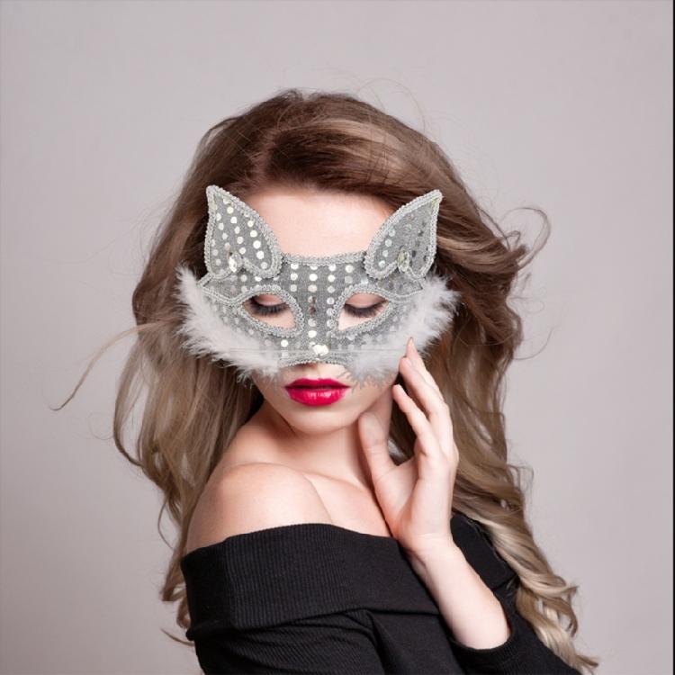 Masquerade Mask Foxes Mask Halloween Costume Mask Sequins Cats Mask Half Face Mask for Party