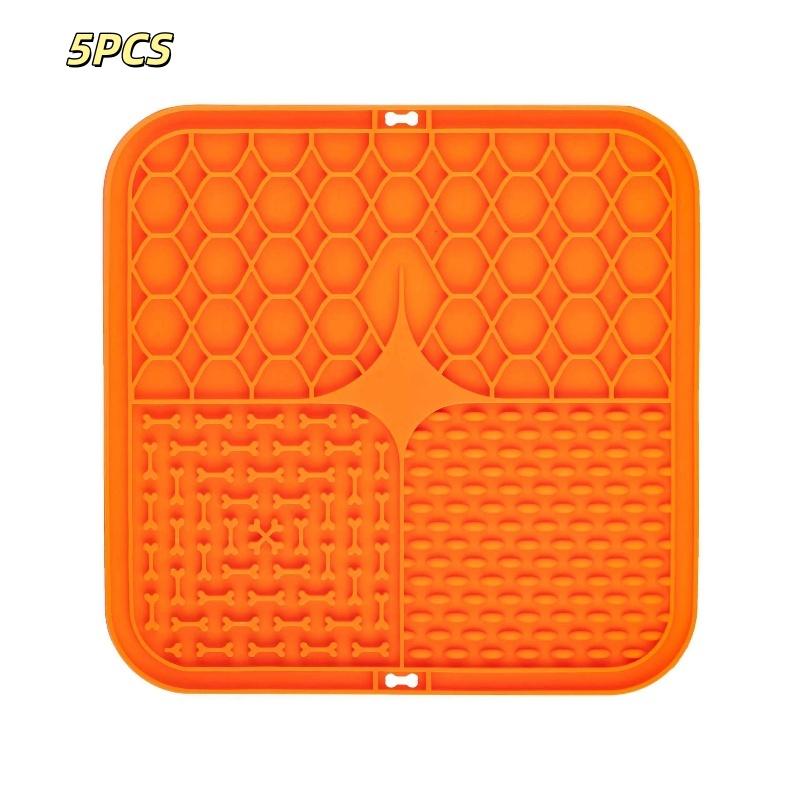 Pet Lick Silicone Mat Slow Feeder Dog Food Plate Bathing Distraction Sucker Training Feeder Supplies for Dogs