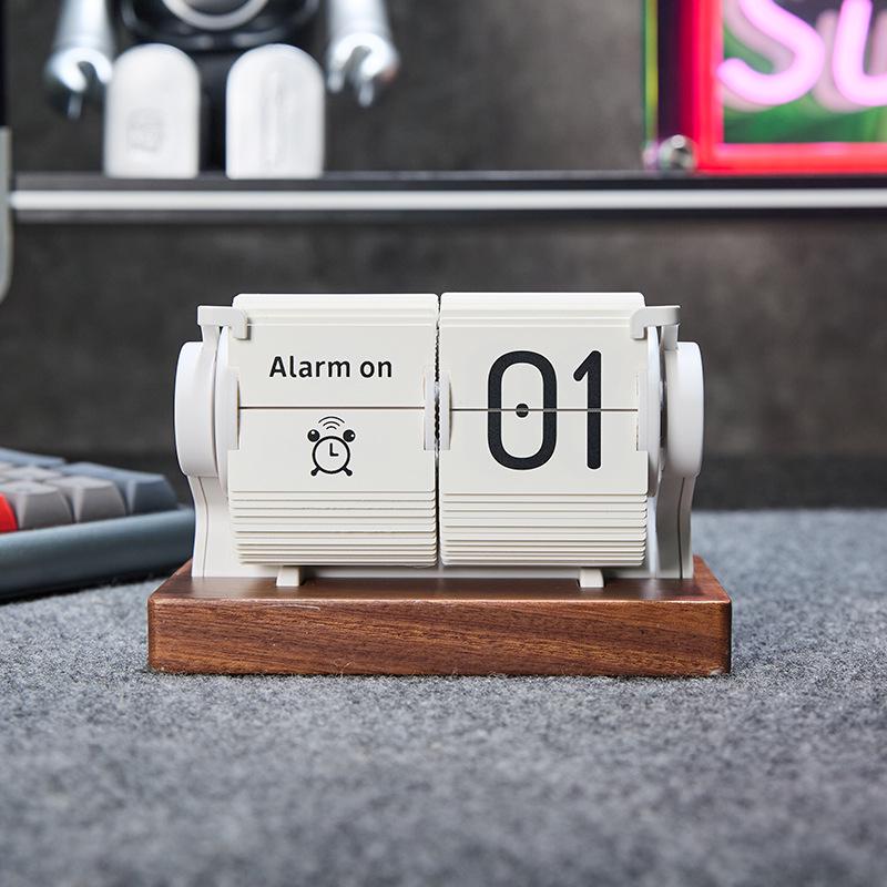 Creative Multifunctional Timer & Page-Turning Alarm Clock - Desktop Calendar