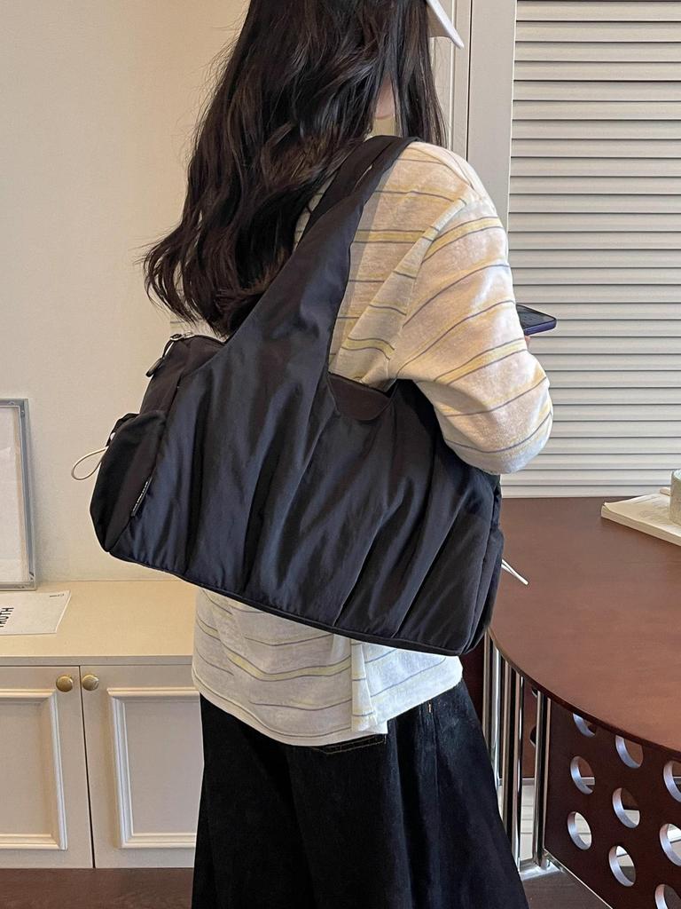Women's Lightweight Nylon Tote: Large Capacity, Multi-layer, Single Shoulder Handbag for Commuting & Moms