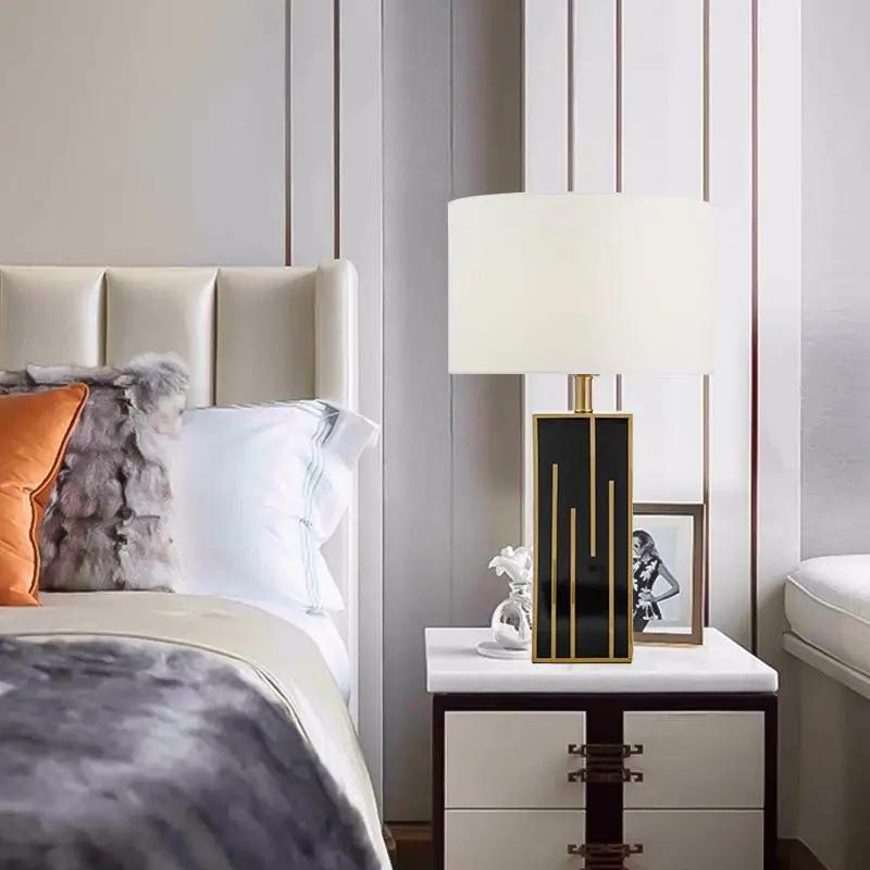 Nordic Modern Wholesale Hotel Bedroom Bedside Study Luxury Gold Decor Metal Iron Fabric Shade LED Desk Light Led Table Lamp