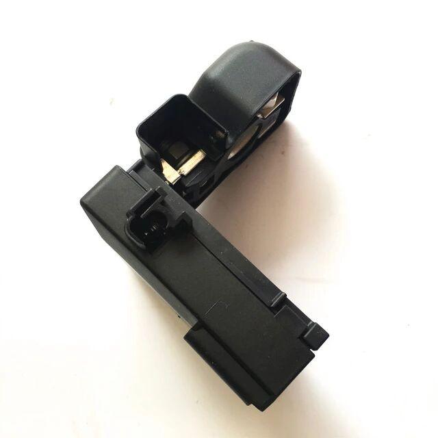 Auto parts High quality 3722100-P00 car battery fuse box for  the Great Wall WINGLE 3 WINGLE 5 pickup