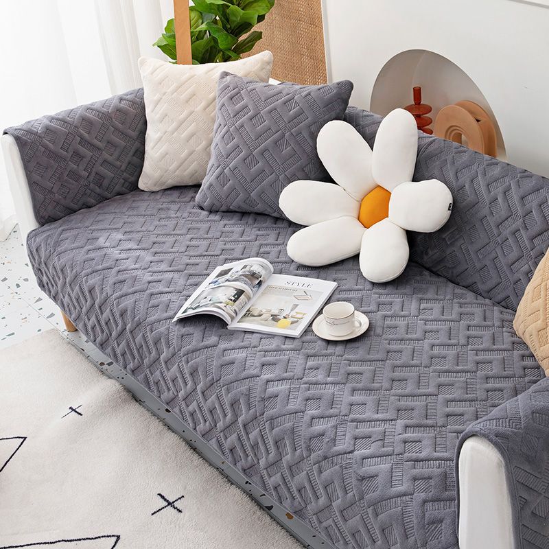 Противоскользящая подушка для дивана из молочного бархата, всесезонная универсальная подушка, высококачественный однотонный утолщенный чехол для дивана 70*70cm