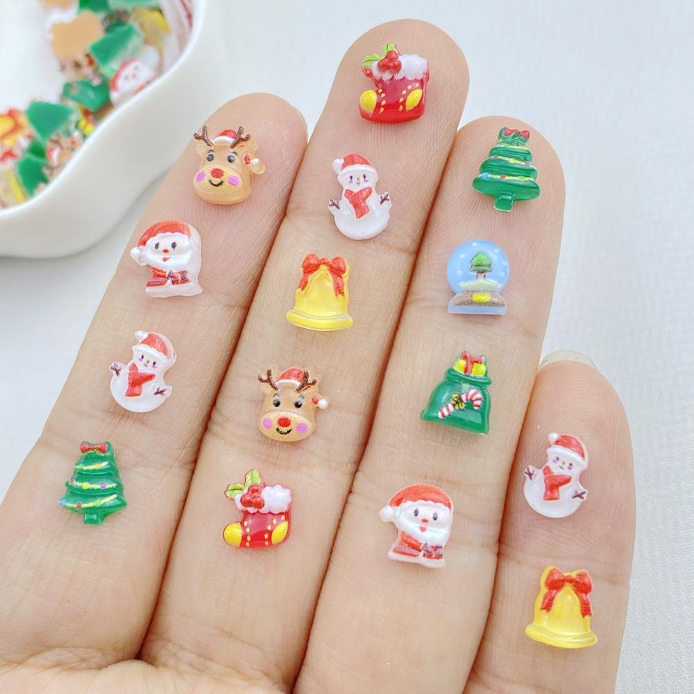 100 Stück Süße Harz-Mini-Weihnachtsbäume, Schneemänner, flache Rückseite, Schmuckherstellung, Maniküre, Haarschmuck-Zubehör