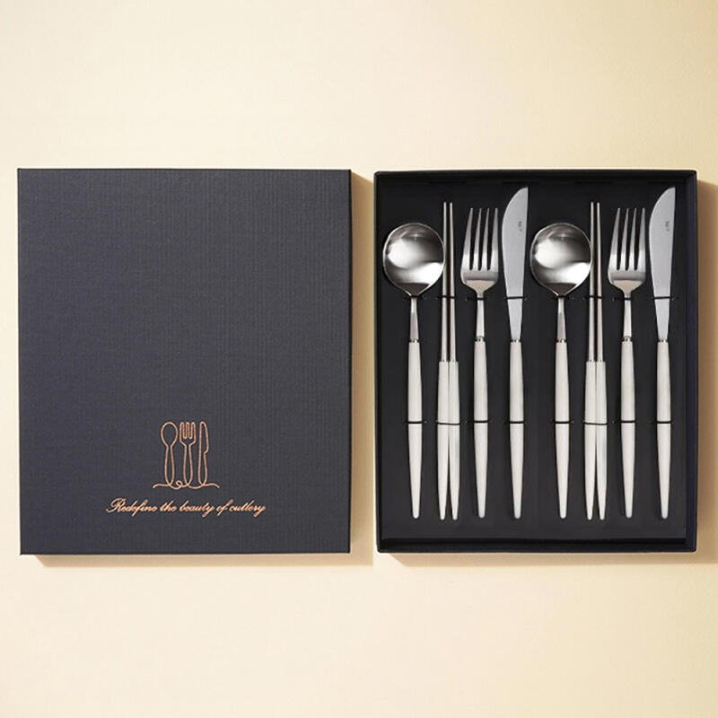 bogen Eiffel Cutlery Set 8P Satin (Black, White) for 2