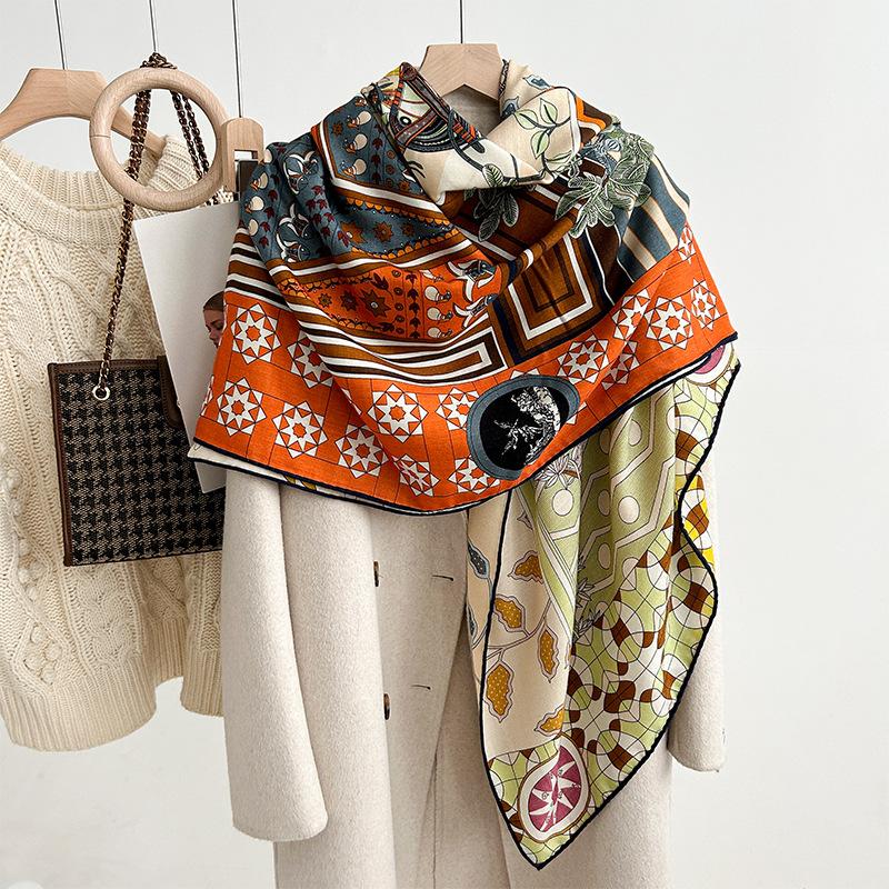 Autumn And Winter Warm Silk Wool Big Scarf For Women'S High End Double Sided Double Color Silk Wool Scarf Fashion Shawl