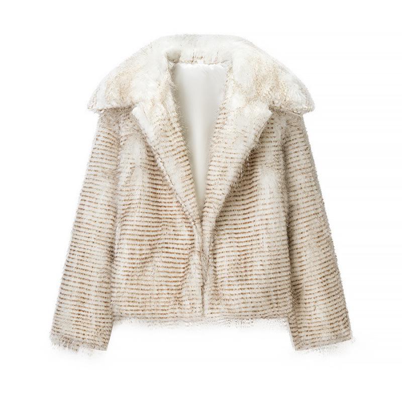 Winter 2025 European Style Simple Versatile Short Fur Coat Small