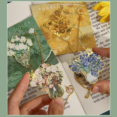 Beautiful Aesthetic Flower Bookmarks European Style Oil Painting Flower Brass Bookmark Gift for Students