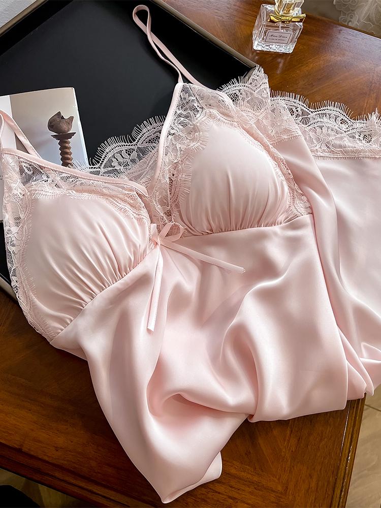 

Women s Sexy Silk Camisole Dress with Lace Straps & Chest Pads - Ideal for Spring, Summer, Autumn Home or Sleepwear L чёрный