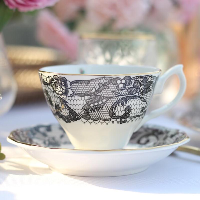 English afternoon tea, bone porcelain plate, dessert plate, ceramic snack, western plate, black lace. Coffee cups and a set of flavors