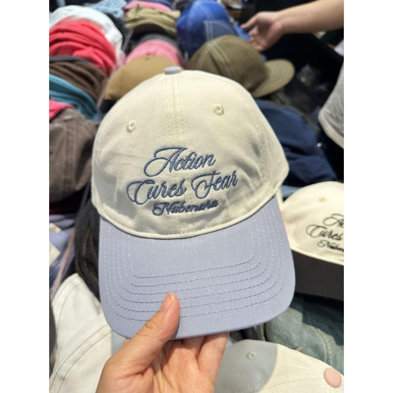 Letter embroidery color matching baseball cap for women, small face, simple, light and breathable sunshade cap for men