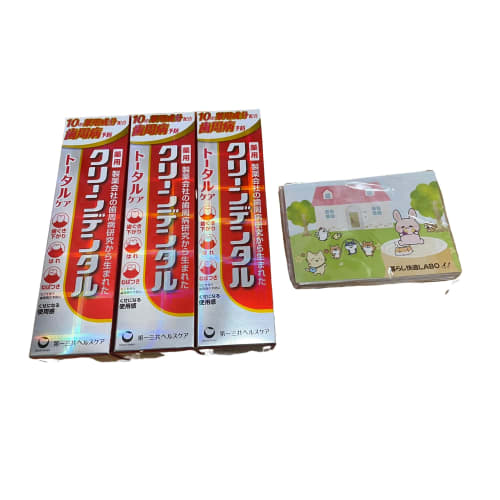 

Оптовая закупка: Daiichi Sankyo Healthcare Clean Dental L Total Care 100 г x 3 упаковки с оригинальными карманными салфетками Kurashi Kaiteki LABO