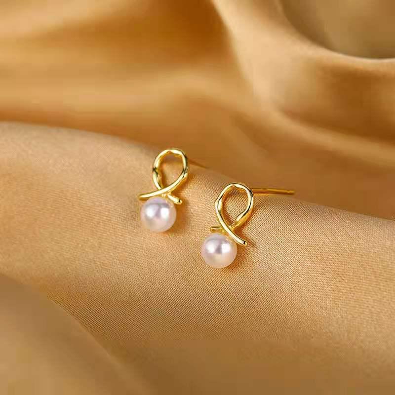 Beixi S925 Sterling Silver Pearl Design Stud Earrings for Women: Elegant and Unique 925 Sterling Silver