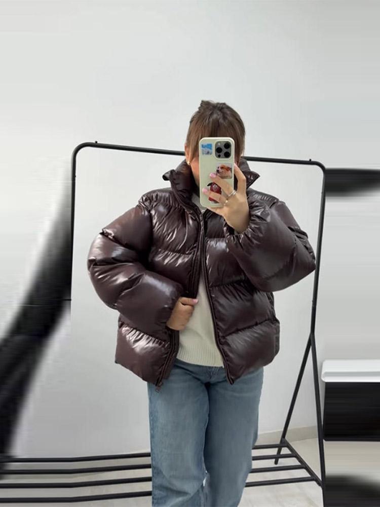 Dámská péřová bunda z lakované látky s odnímatelnou kapucí Dámská hřejivá, jednoduchá a módní zimní bunda 2025
