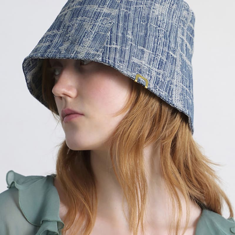 

UNDERCONTROL studio STAND BUCKET / BRUSHED DENIM / BLUE FREE