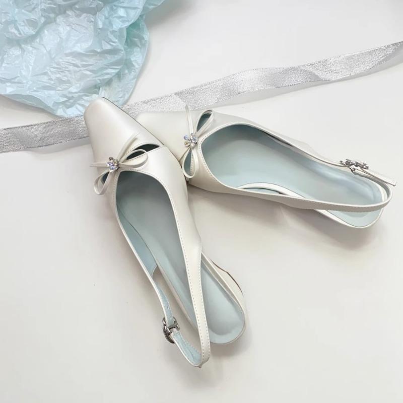 Water Diamond Thick-heeled Flip-flops Are Feminine Square-toed Shoes