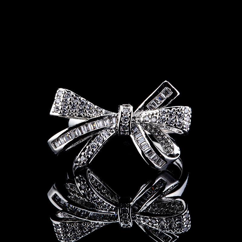 High-End Full Diamond Butterfly Ring, Female Tide Temperament Light Luxury Index Finger Ring Jewelry
