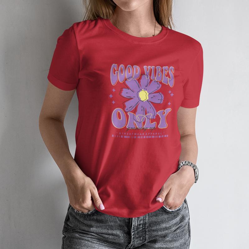 Moderna and Attractive: Elegant Women's Short Sleeve T-shirt: Good Vibes Only Flower Print for a Stylish Look