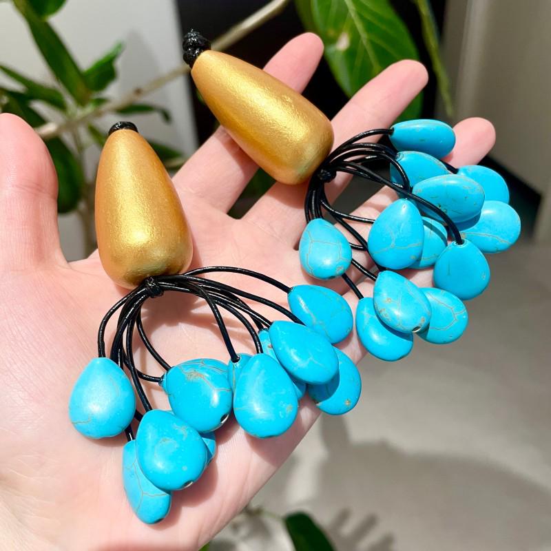 Vintage Blue Glass Bow Earrings - Retro Design Ornament