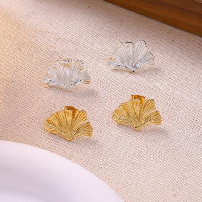 Goud Vergulde Ginkgo Blad Oorbellen: Frans Modeaccessoire voor Dames in Europese Stijl